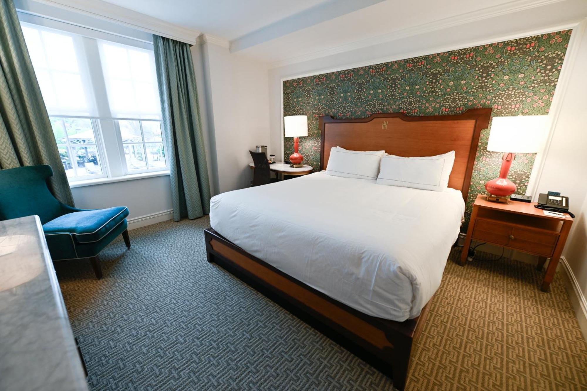 Hotel Roanoke & Conference Center, Curio Collection By Hilton Exteriör bild