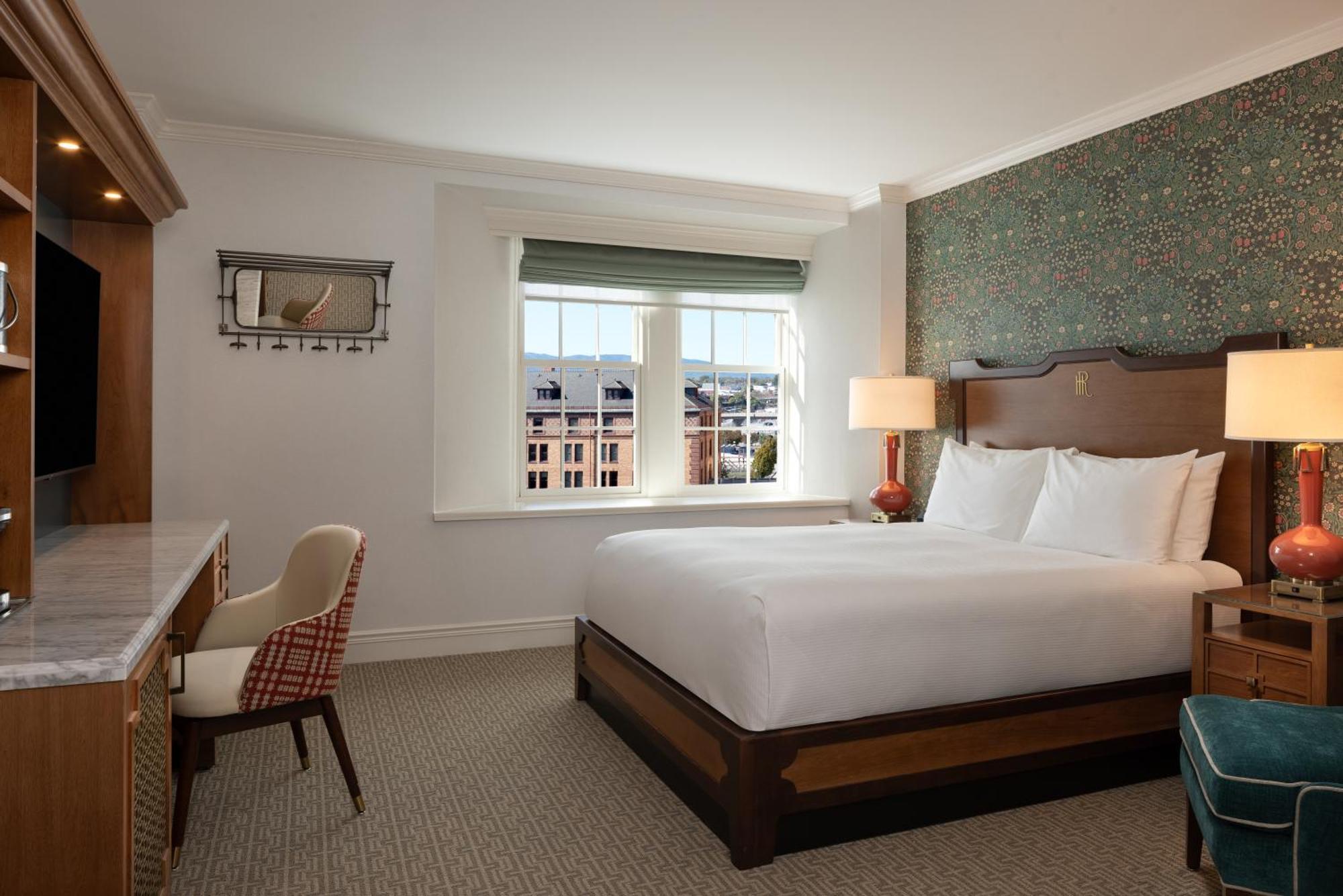 Hotel Roanoke & Conference Center, Curio Collection By Hilton Exteriör bild