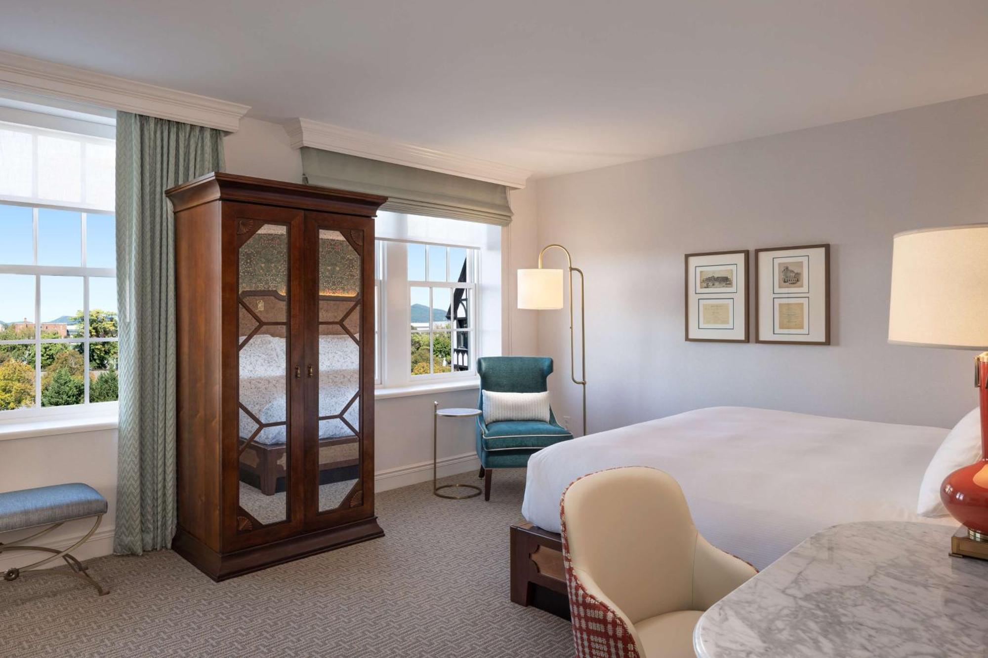Hotel Roanoke & Conference Center, Curio Collection By Hilton Exteriör bild