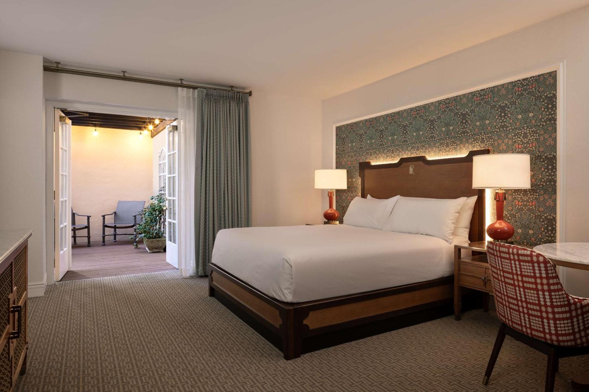 Hotel Roanoke & Conference Center, Curio Collection By Hilton Exteriör bild